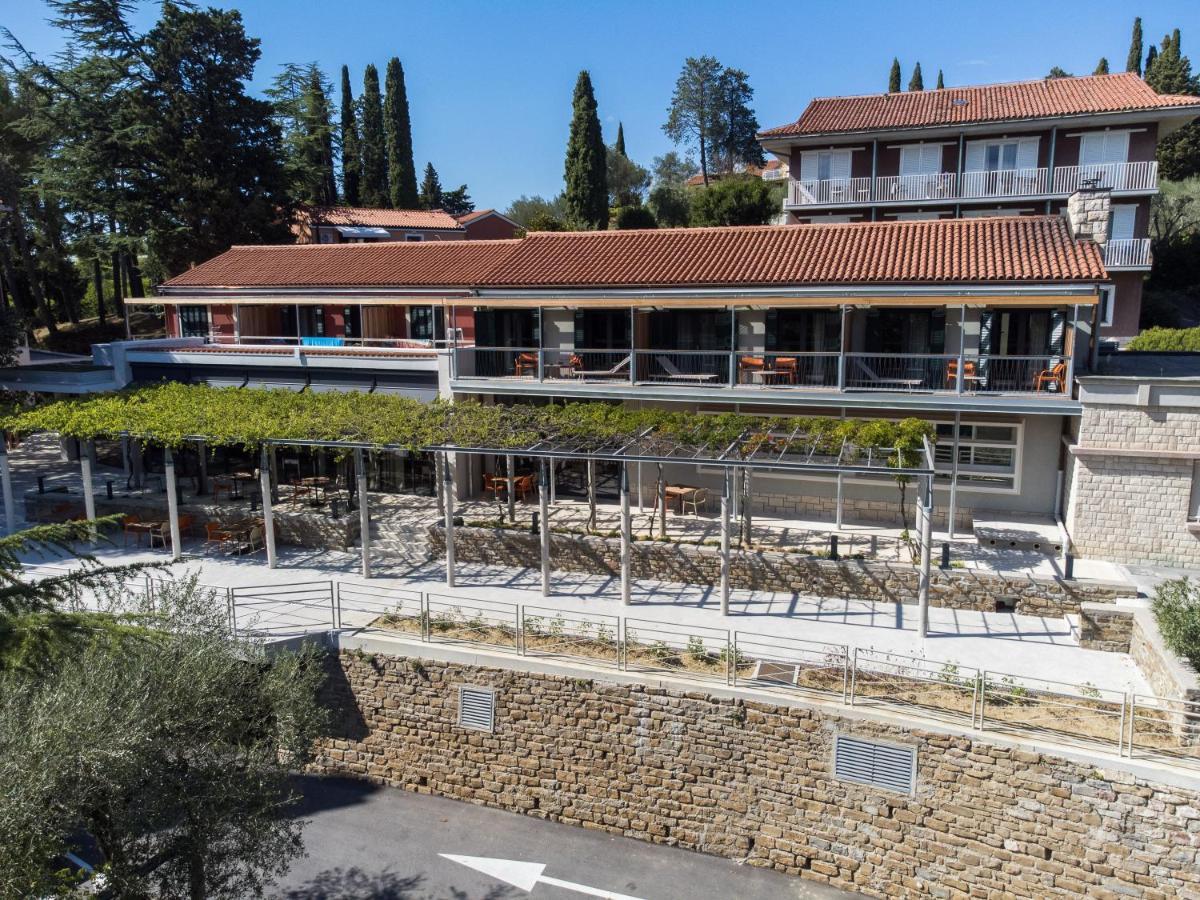 Hotel Laguna Deluxe - Terme Krka Strunjan Buitenkant foto